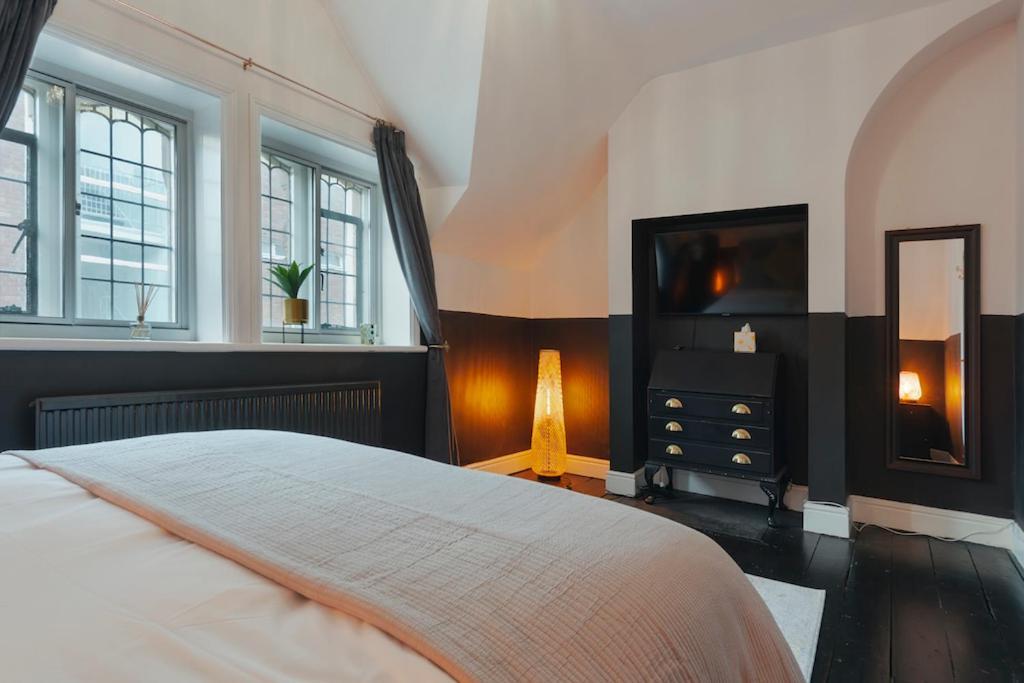 In The Heart Of Chester, Historical & Stylish Kültér fotó